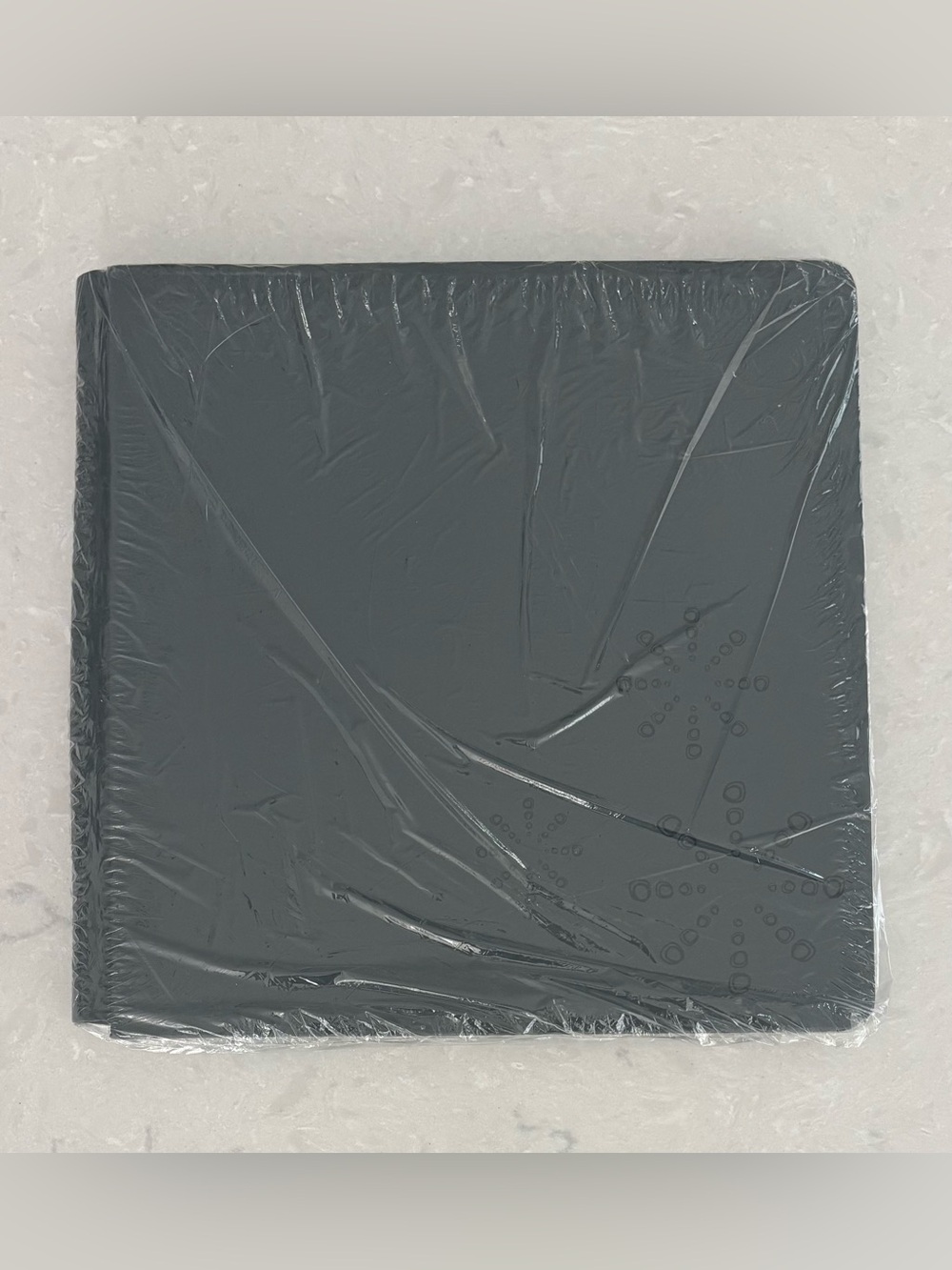 Creative Memories 12X12 Slate Gray Winter Snowflake Coverset